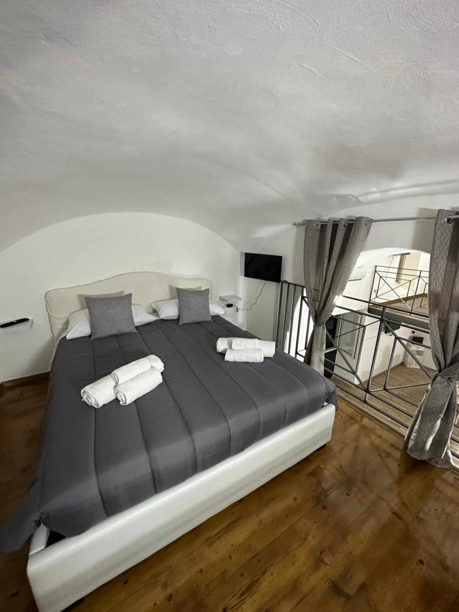 דירות נאפולי Aurora House מראה חיצוני תמונה